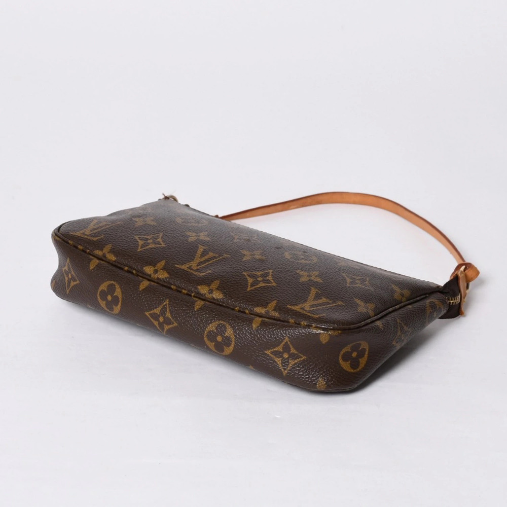 LOUIS VUITTON Pochette Accessoires Accessory Pouch Clutch Monogram Brown Leather - Picture 10 of 13